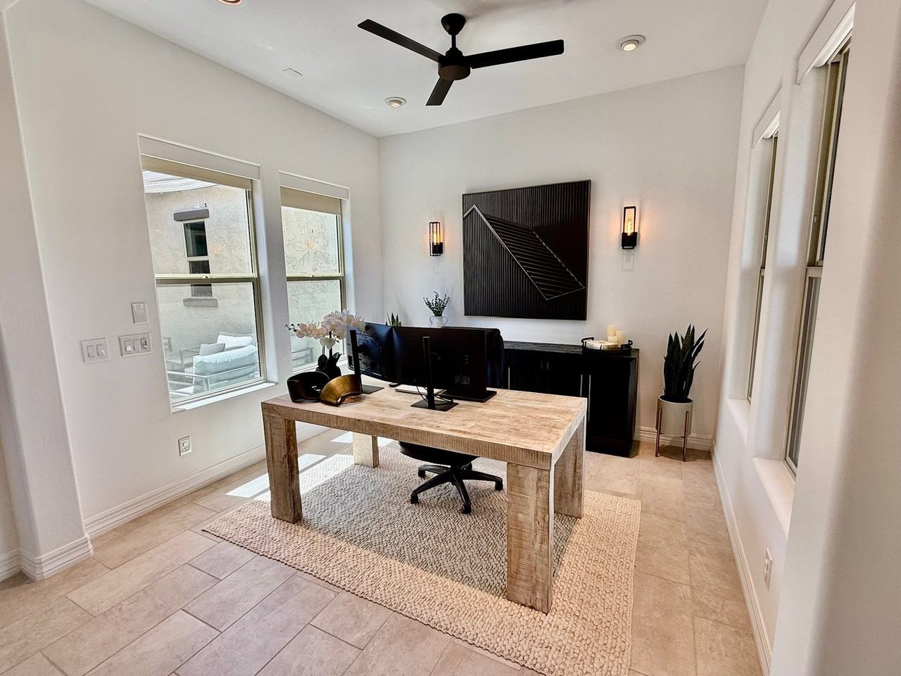 10649 E Thatcher Ave - Photo 2 of 20