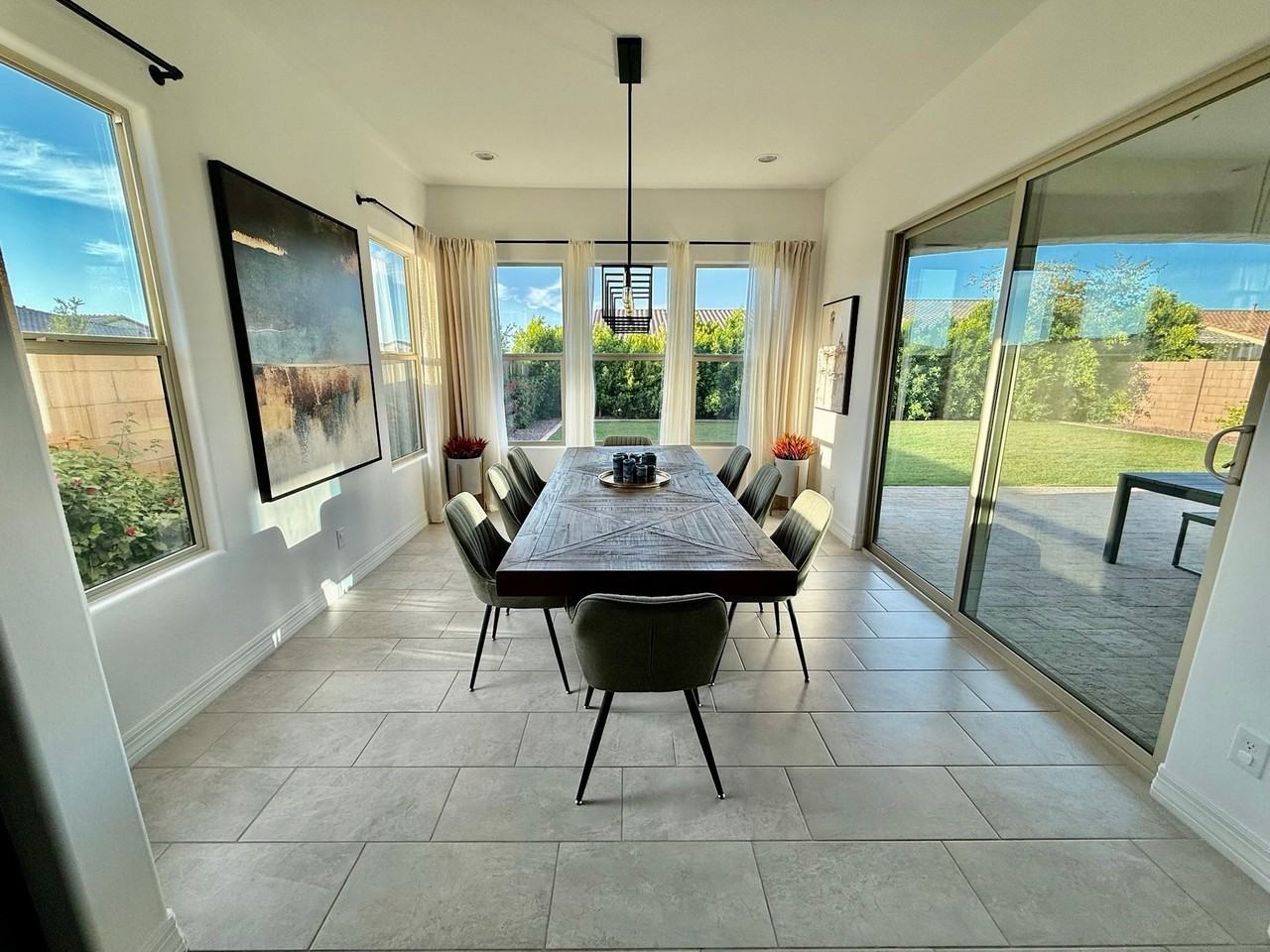 10649 E Thatcher Ave - Photo 5 of 20