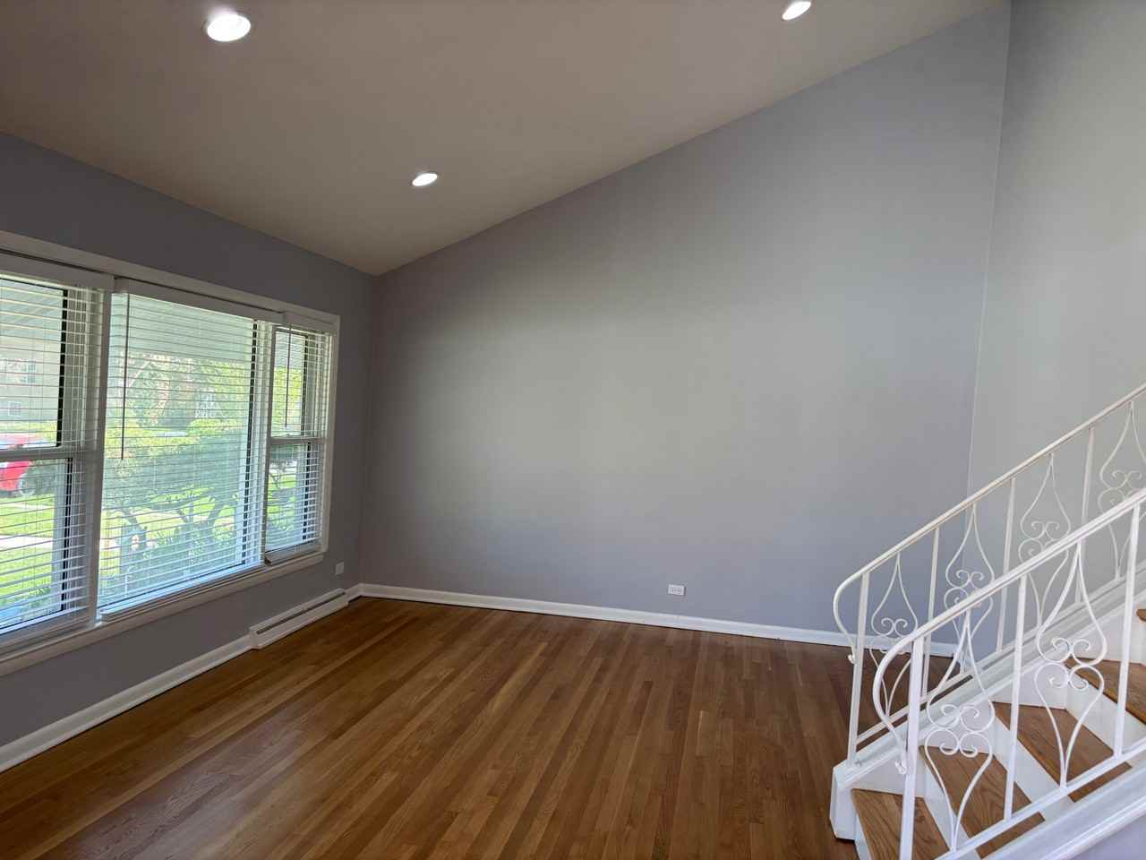 6736 N Kimball Ave - Photo 4 of 20