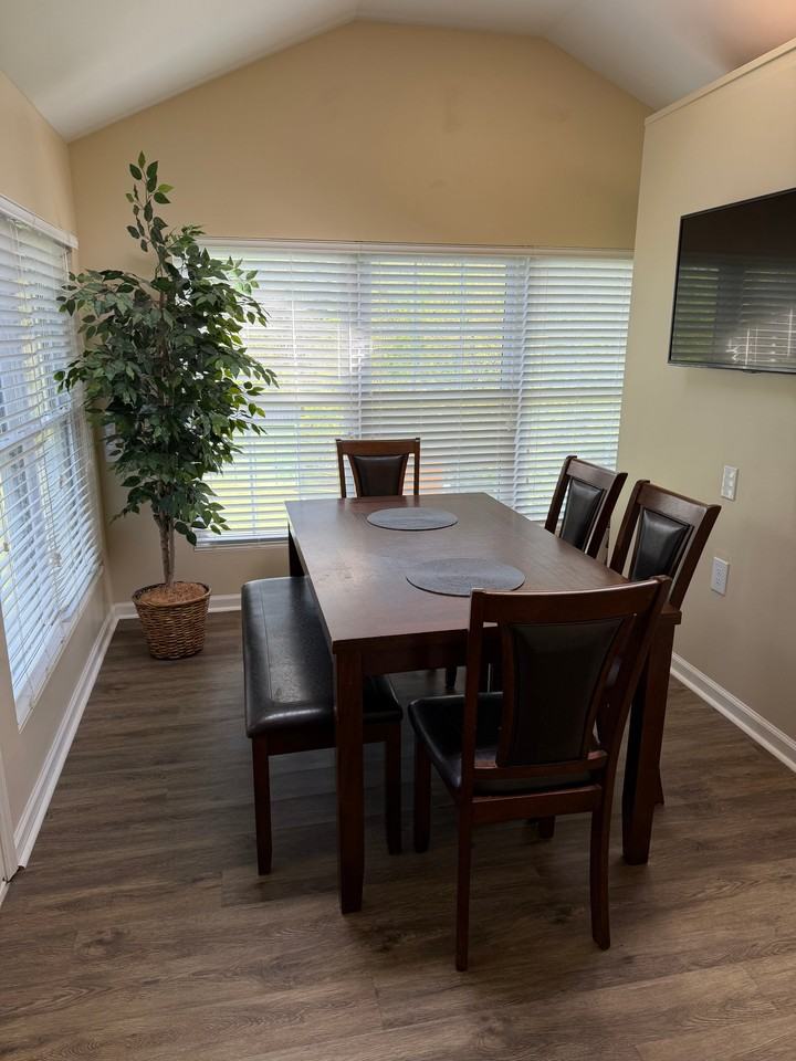 33 Church Rd - Photo 4 of 17