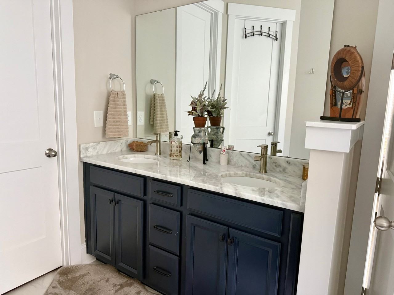 1500 Riverwalk Pkwy - Photo 6 of 8