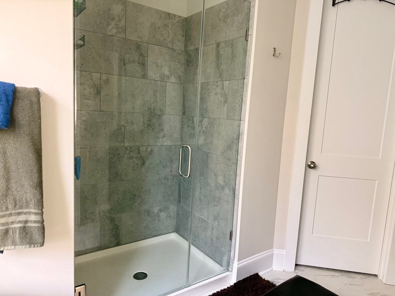 1500 Riverwalk Pkwy - Photo 7 of 8