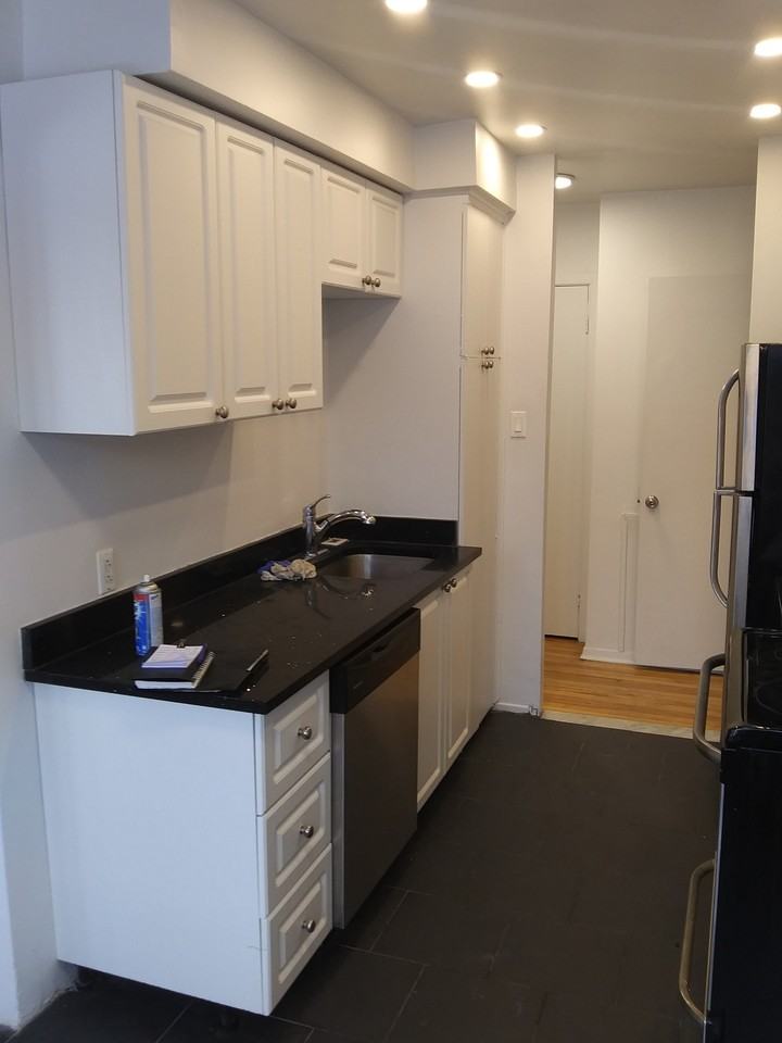 6860 Avenue Fielding #320 - Photo 2 of 8