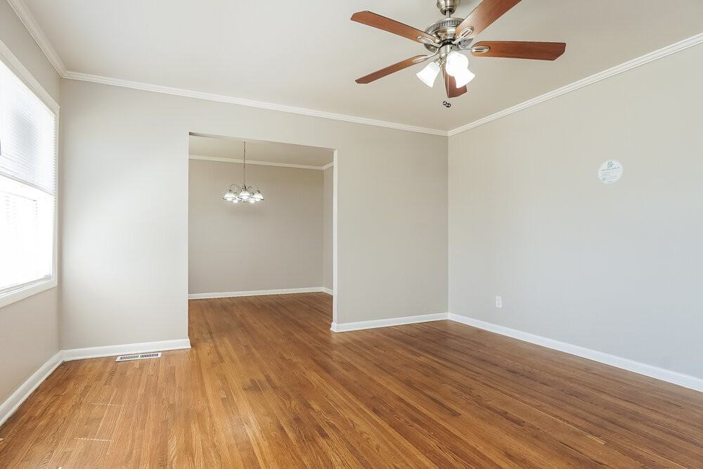 224 Tanglewood Cir - Photo 7 of 20