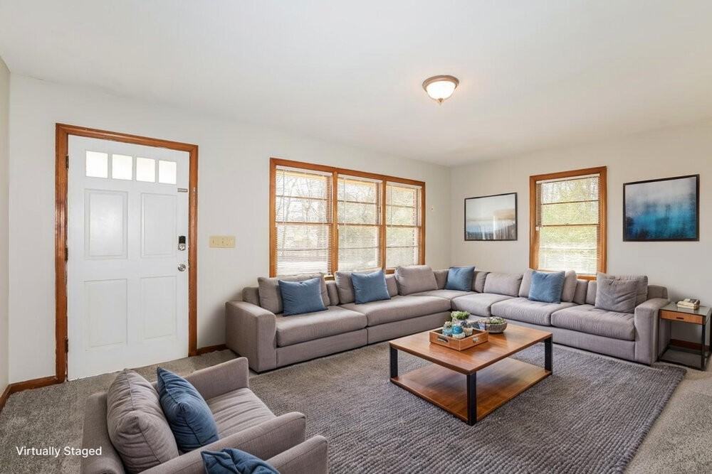 2147 Camp Cir Sw - Photo 4 of 20