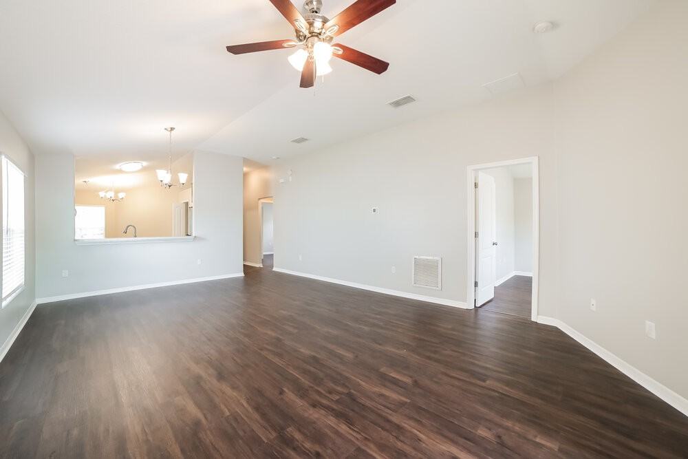 7329 Lumber Port Dr - Photo 5 of 19