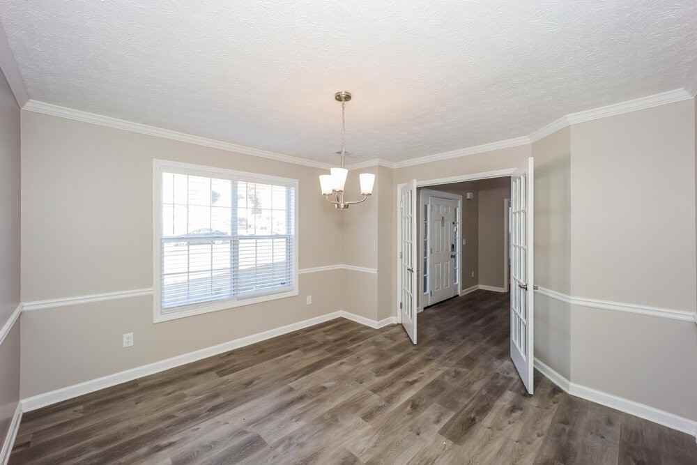 559 Cypress Estates Cv - Photo 4 of 17