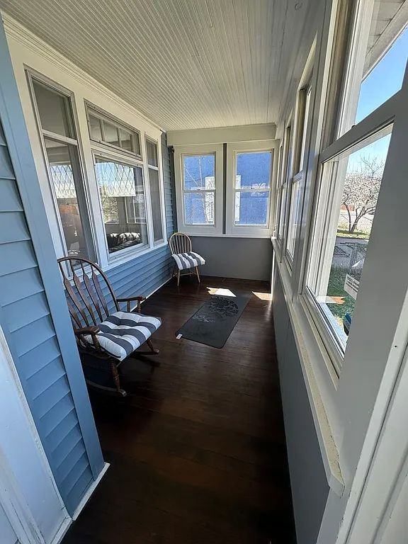 3641 4th Ave S #NA - Photo 2 of 35