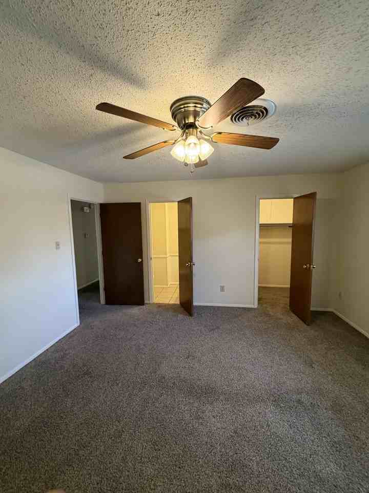 6711 Hartford Ave #A - Photo 6 of 13