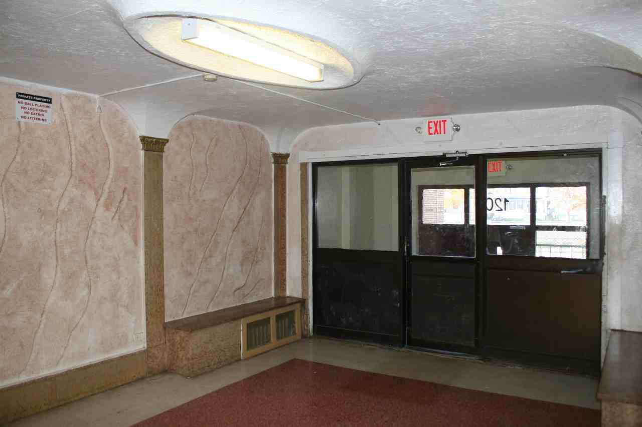 120 N Oraton Pkwy #46 - Photo 2 of 18