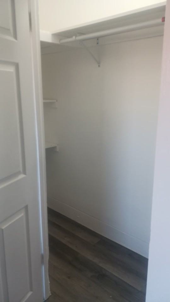 645 Summer Ave #4 - Photo 7 of 22