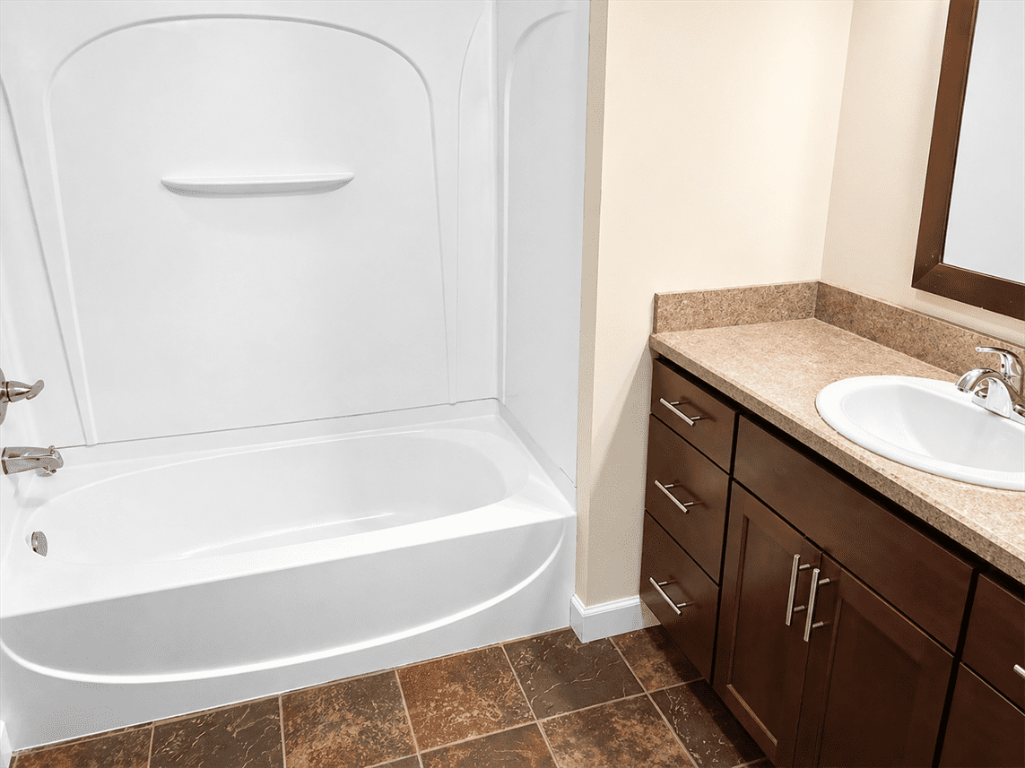 159 W Pearl St #202 - Photo 5 of 8