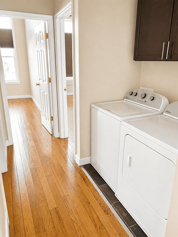 159 W Pearl St #202 - Photo 7 of 8