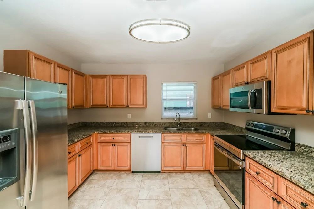 3703 N Clearfield Ave #NA - Photo 2 of 11