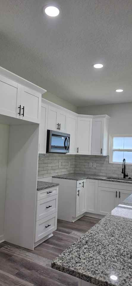 55 Delmonte St #NA - Photo 4 of 36