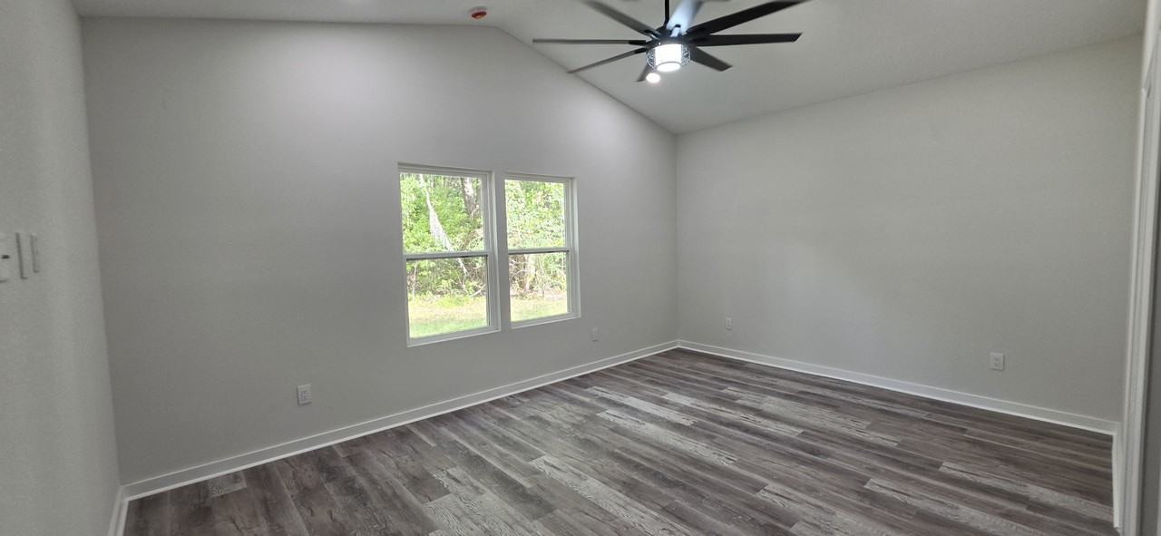 55 Delmonte St #NA - Photo 7 of 36