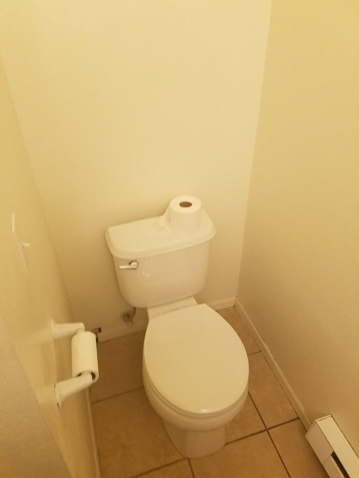 1209 W Plum St #A6 - Photo 5 of 22