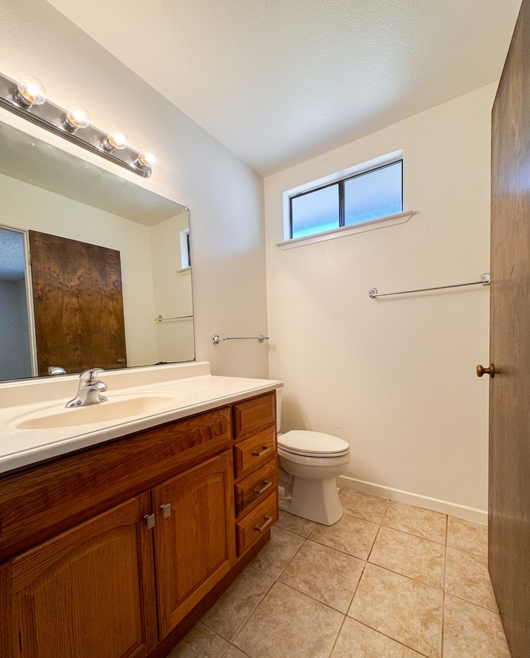 535 W Polson Ave #NA - Photo 7 of 12