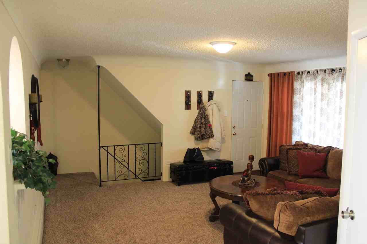 14455 Jefferson Ave #1E - Photo 4 of 17