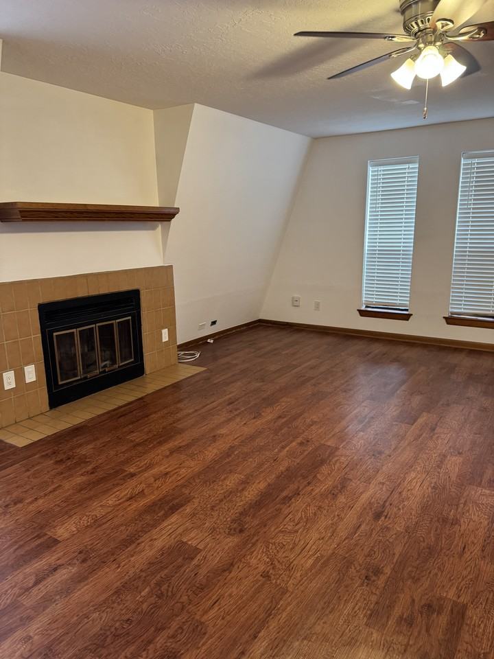 12505 Trail Driver #B - Photo 6 of 8