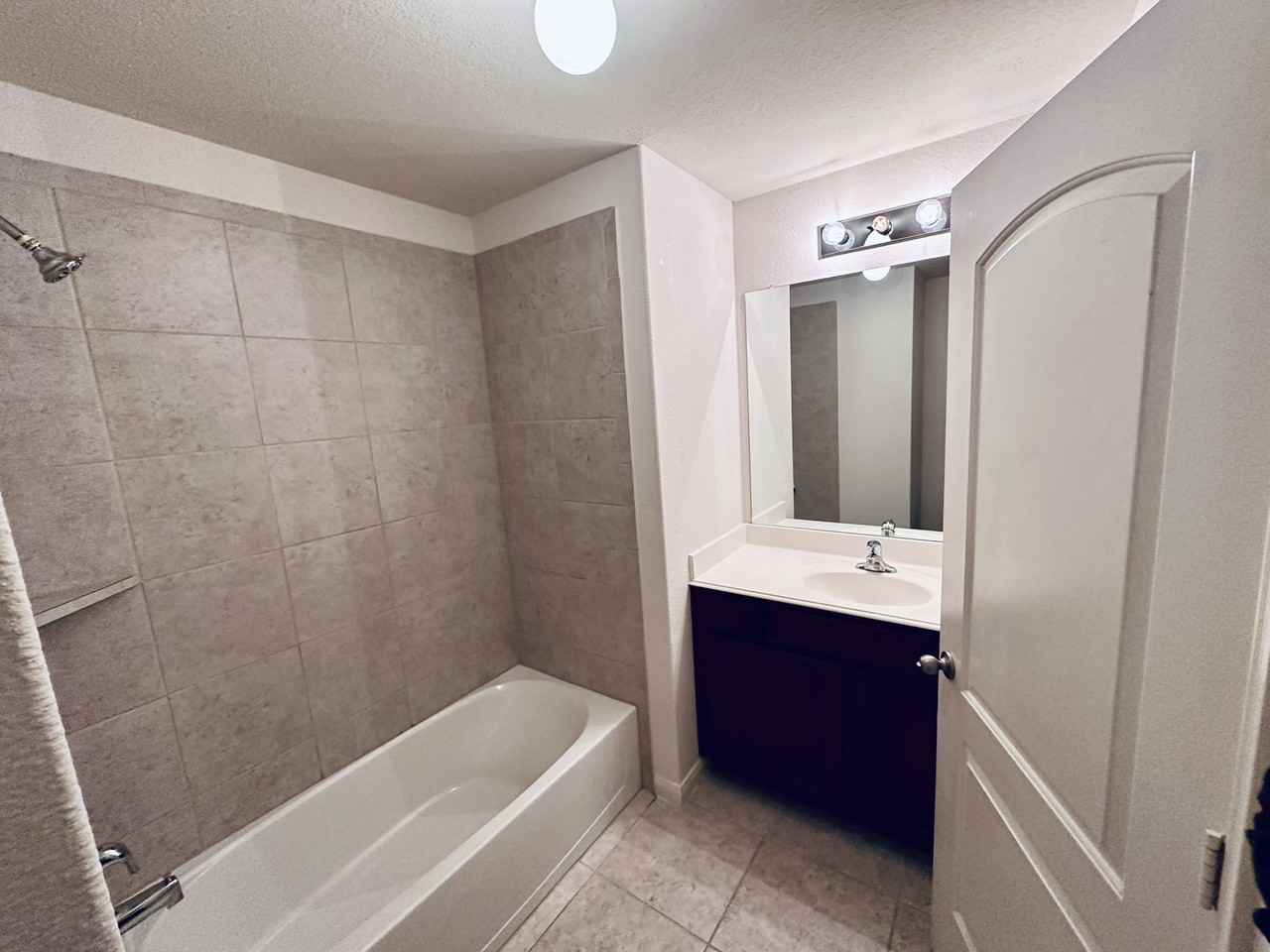 1611 White Mountain Way #NA - Photo 2 of 16