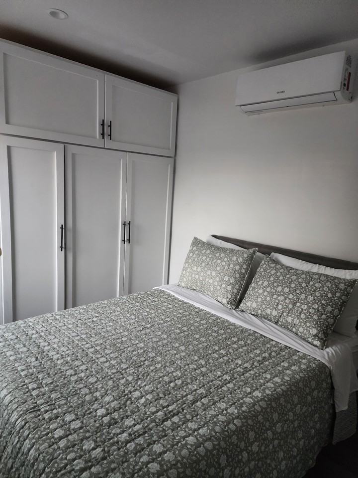 7633 Kelvin Ave #NA - Photo 4 of 10