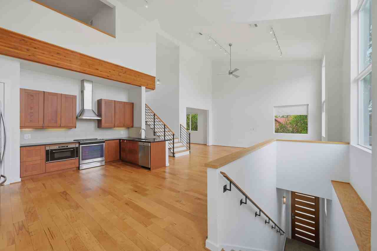 128 Marcia Pl #202 - Photo 5 of 32