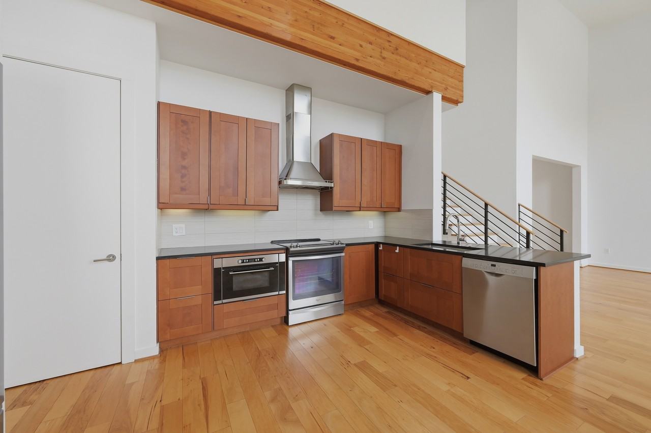 128 Marcia Pl #202 - Photo 6 of 32