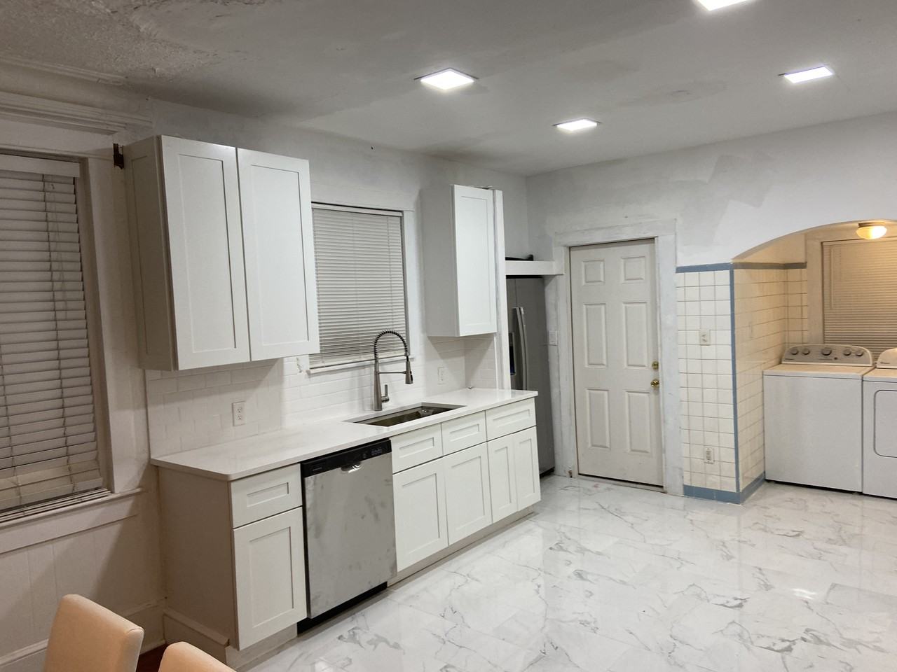 20 Dufferin St #NA - Photo 2 of 50