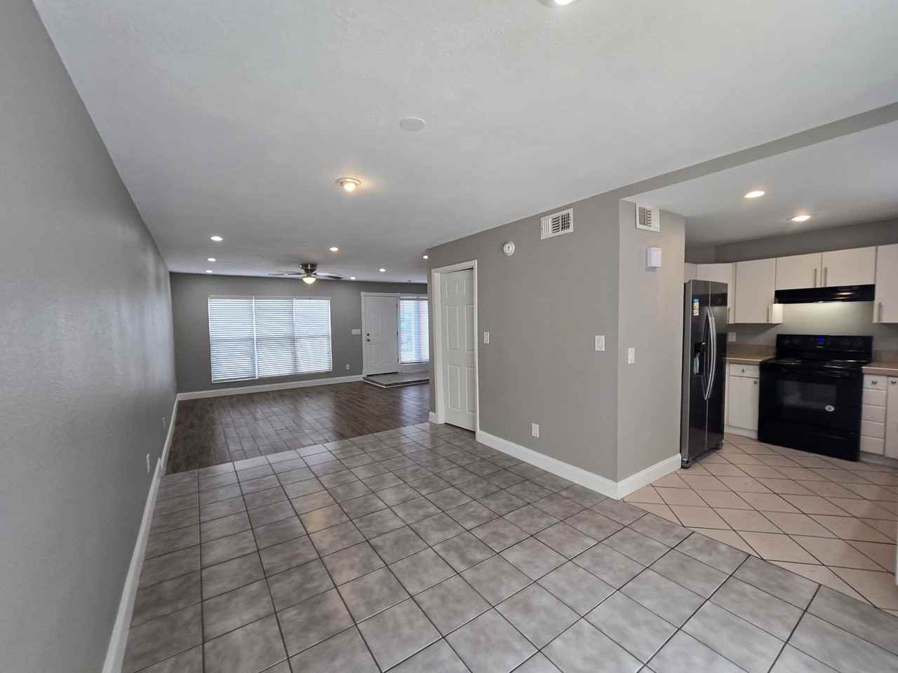 6108 Tuscony Cir