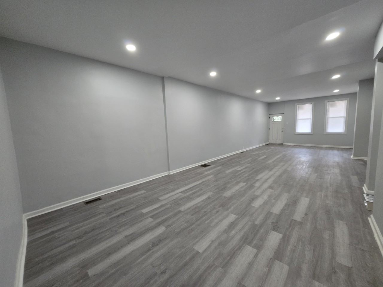 3568 Salmon St #NA - Photo 4 of 26