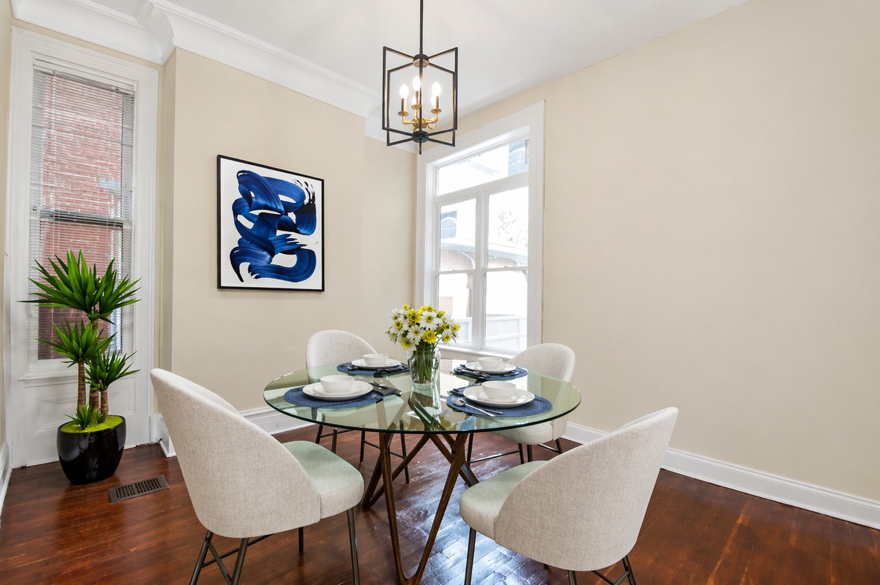 1005 Sheffield Street ##1 - Photo 2 of 6