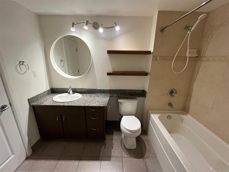 898 Carnarvon Street - Photo 5 of 5