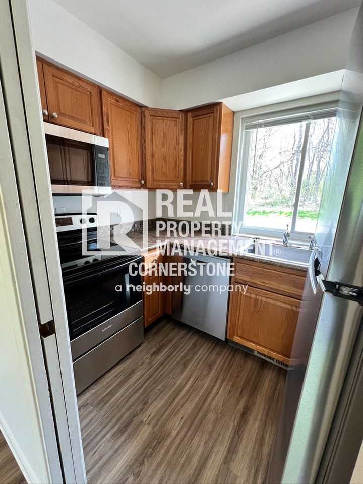 5735 E G Ave #4 - Photo 2 of 15