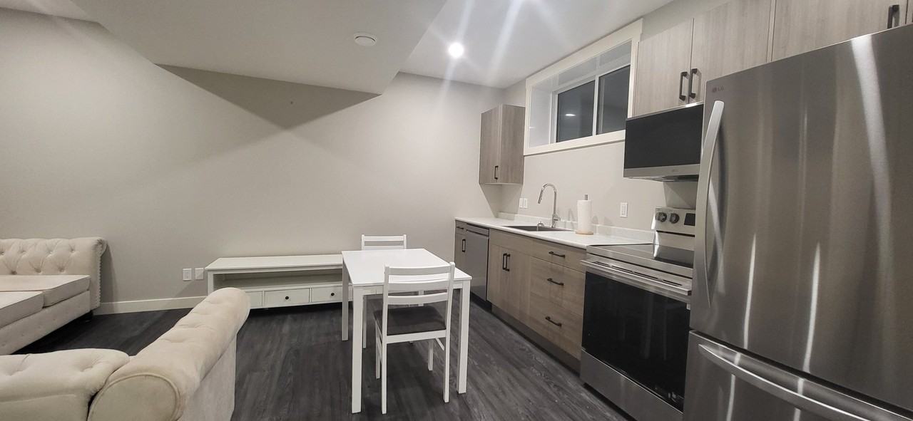 138 Greyeyes-Steele Way - Photo 6 of 16