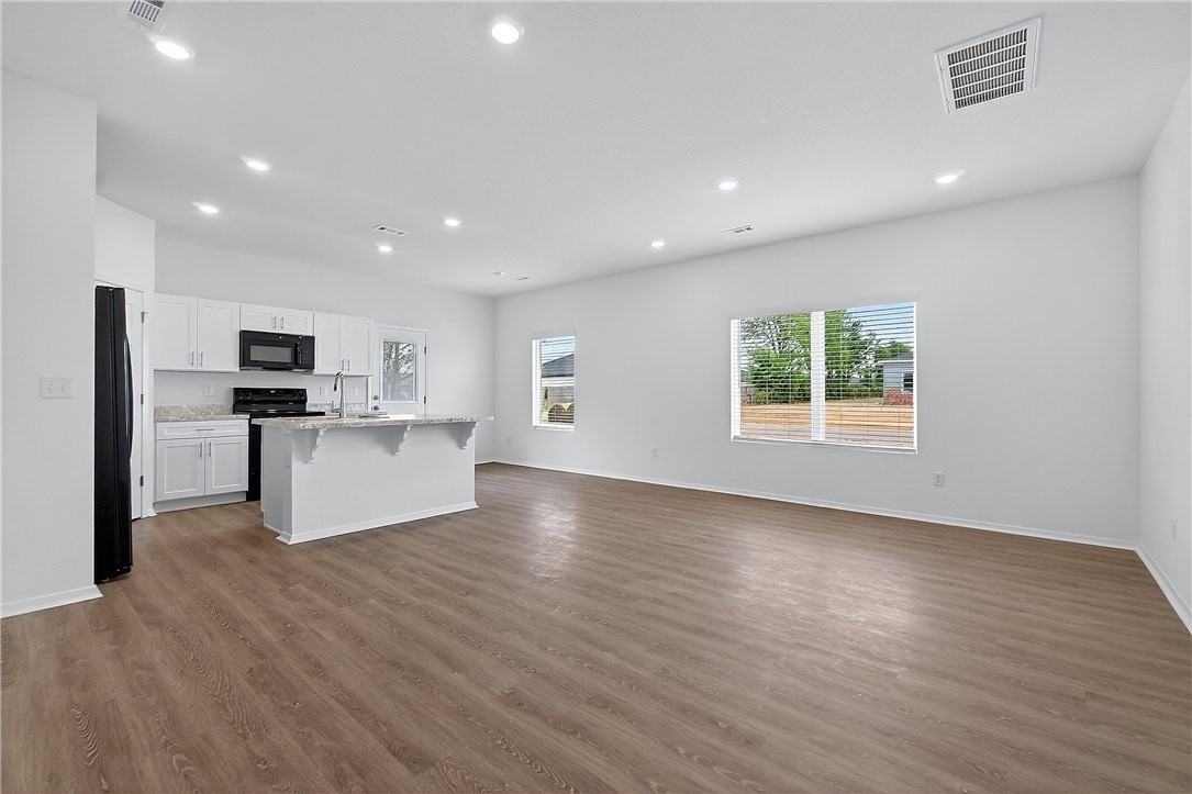 6800 Sw Dignity Ave - Photo 7 of 50