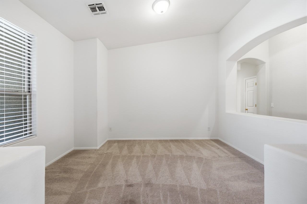 8407 West Myrtle Avenue - Photo 2 of 27