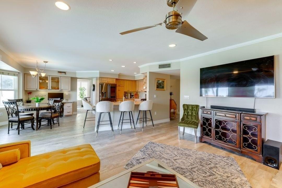 16439 S 34th Way - Photo 3 of 33