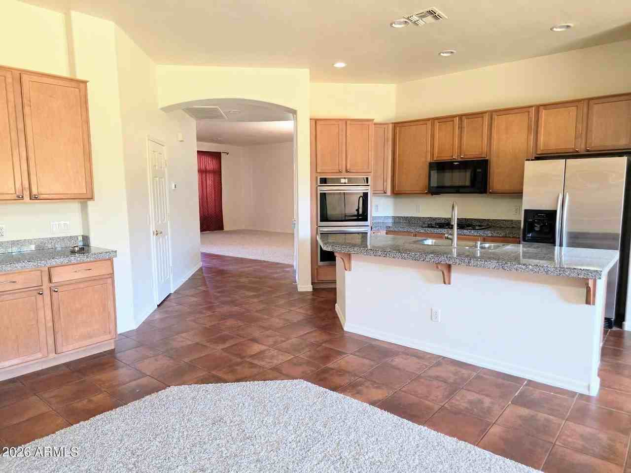 1021 W Horseshoe Ave - Photo 4 of 8