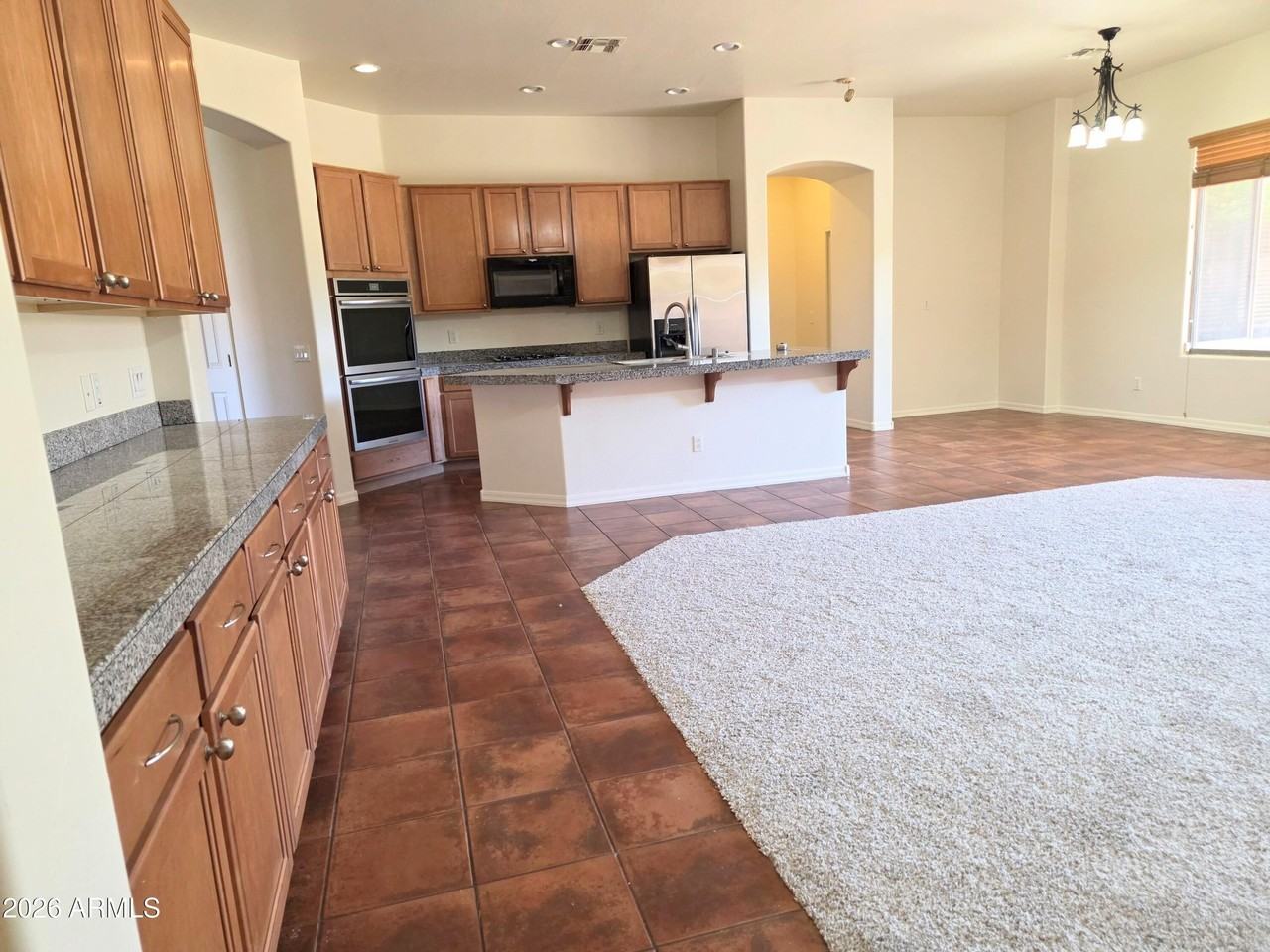1021 W Horseshoe Ave - Photo 6 of 8