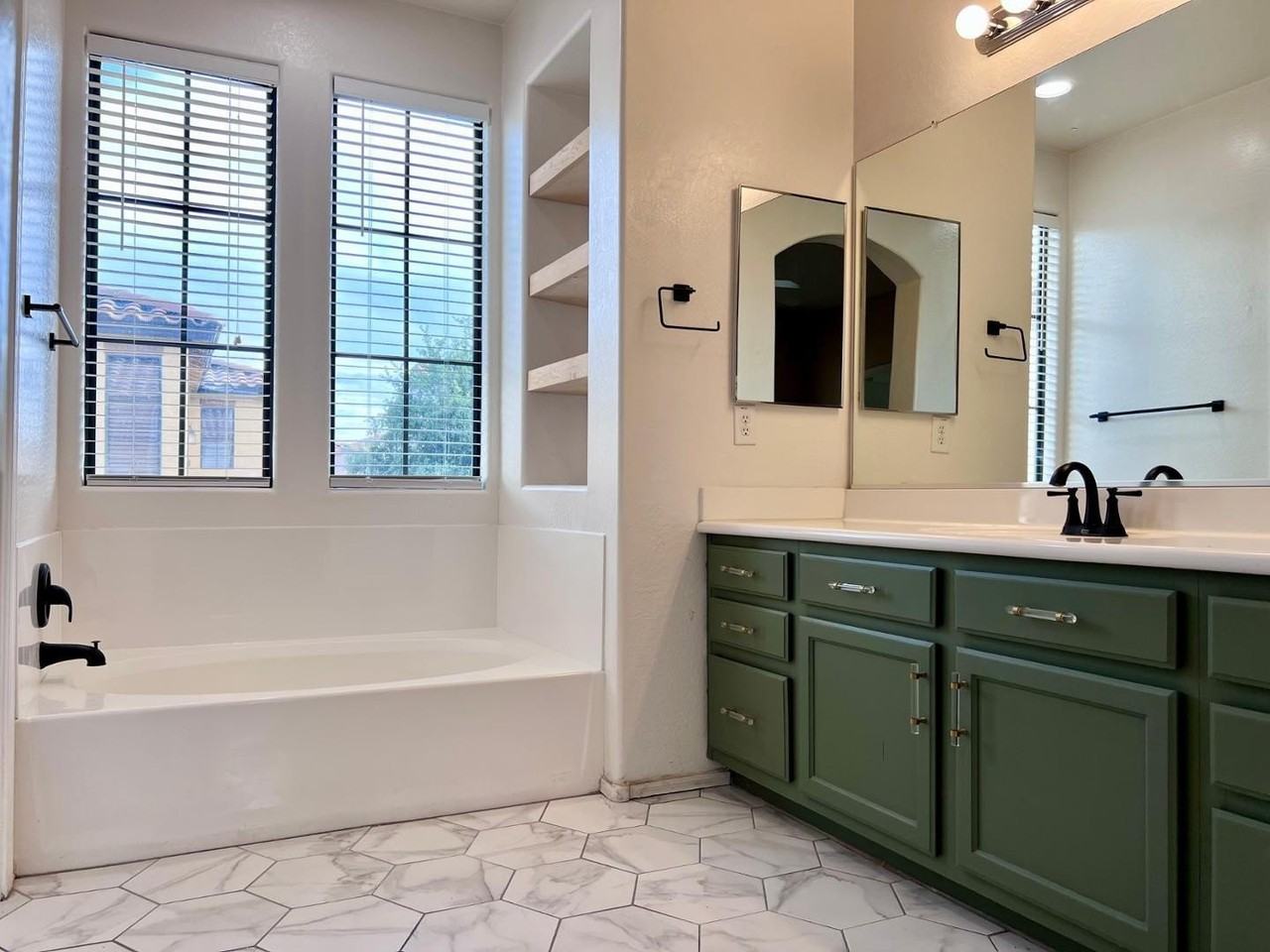2367 W Jake Hvn - Photo 5 of 22