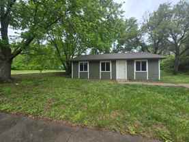 2104 Se Turnpike Ave - Photo 1 of 1