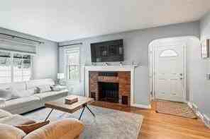 839 Elmwood Ave - Photo 6 of 16