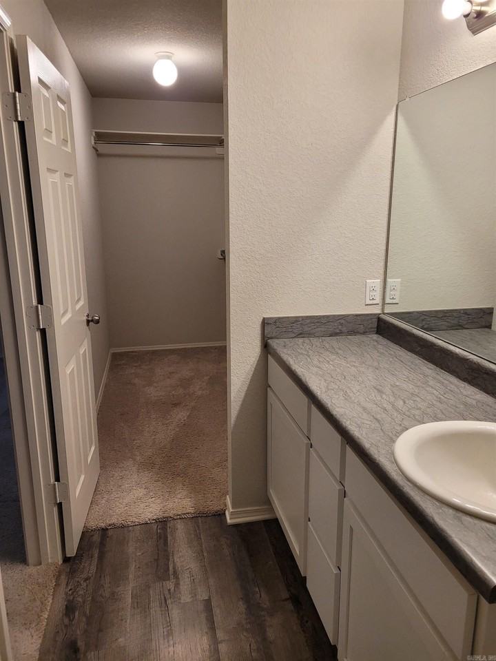 951 Pinehurst Loop - Photo 5 of 12