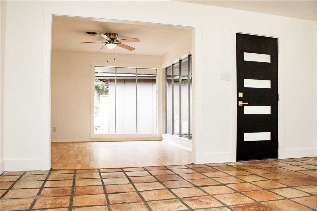 3722 Pope Dr - Photo 3 of 36