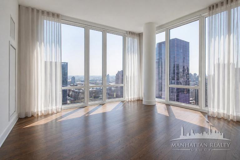 E 44th St #16L - Photo 3 of 10