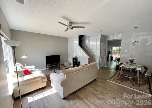 8049 Stoneham Ct - Photo 3 of 22