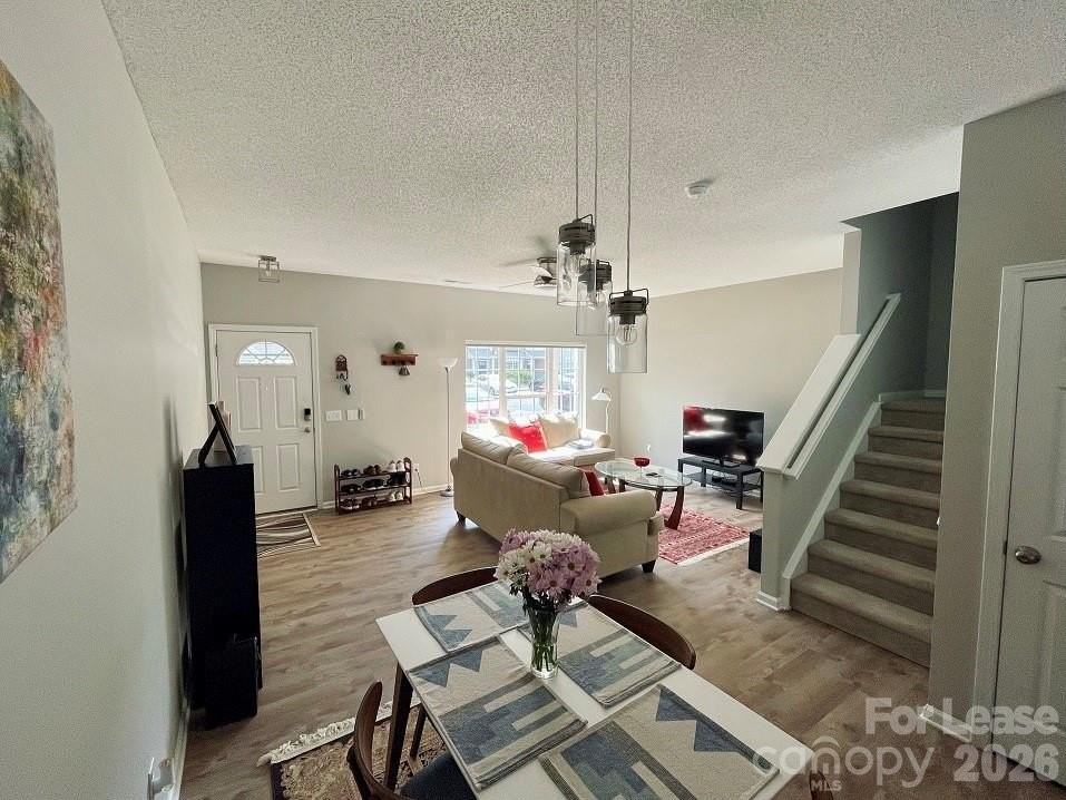 8049 Stoneham Ct - Photo 6 of 22