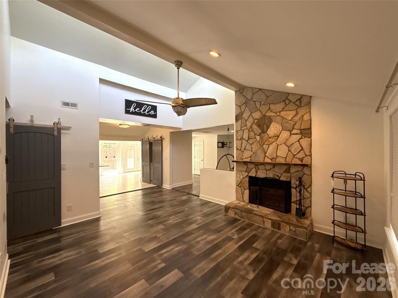 6814 Pence Rd - Photo 3 of 30