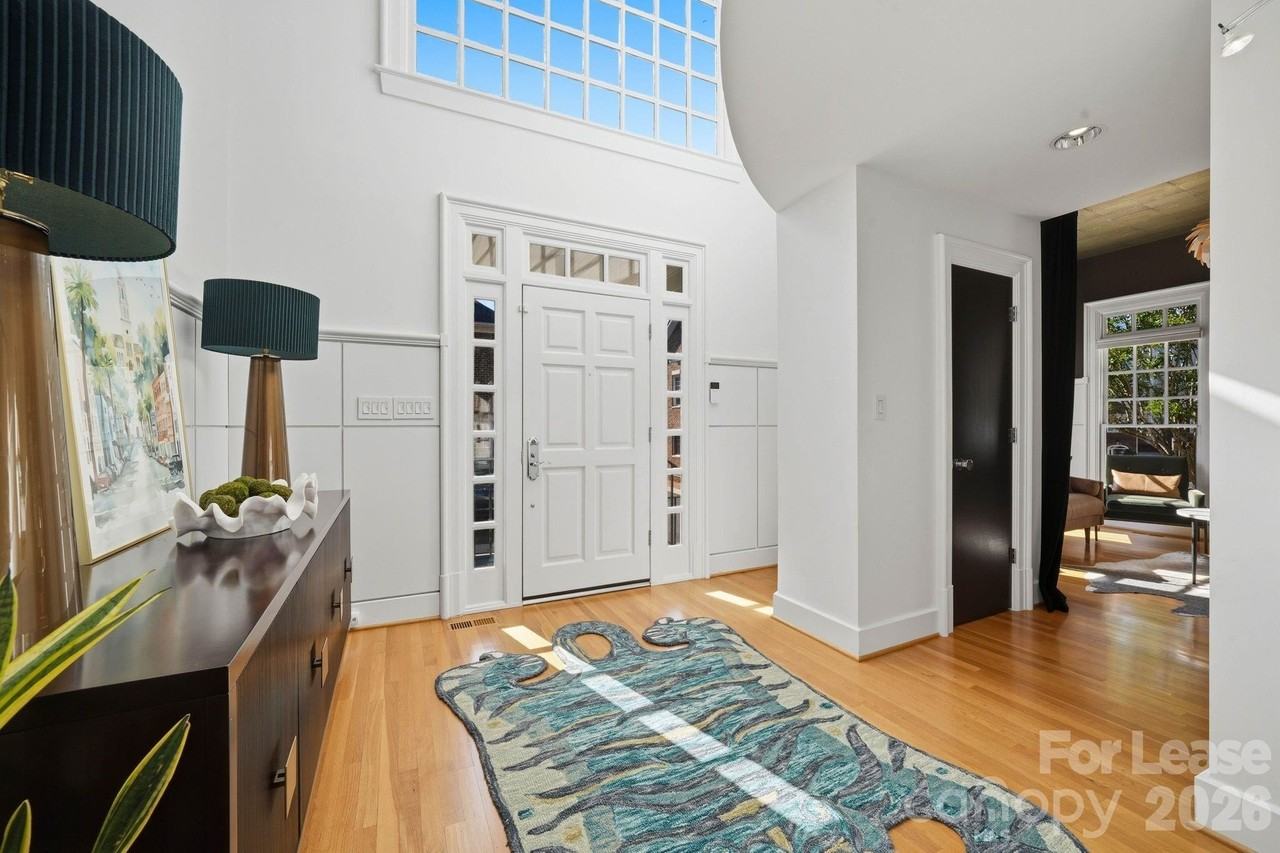 1124 Dilworth Crescent Row - Photo 5 of 48